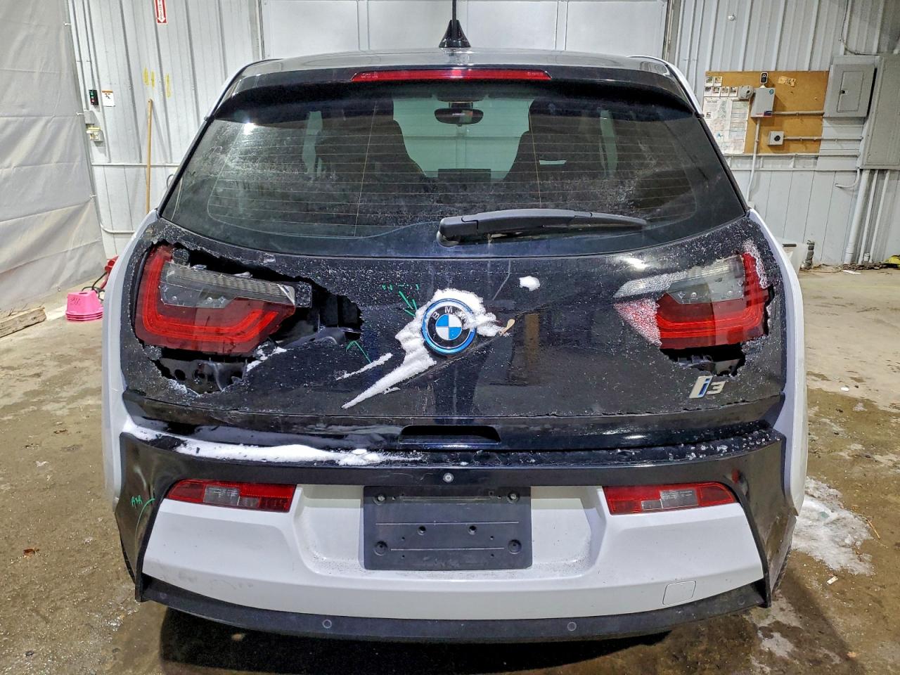 2015 BMW I3 REX photo 16