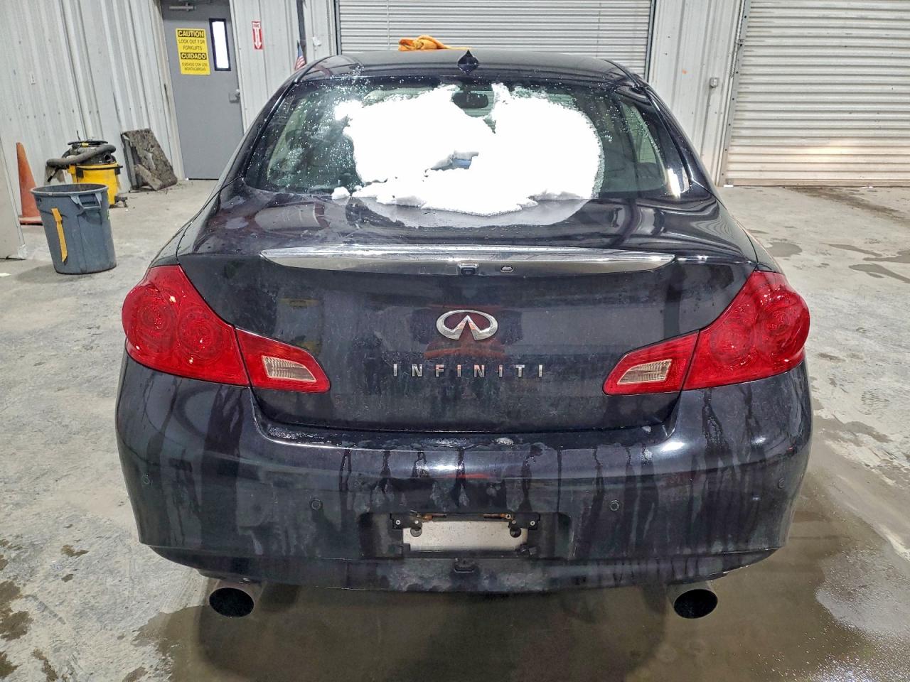 2012 INFINITI G37 photo 6