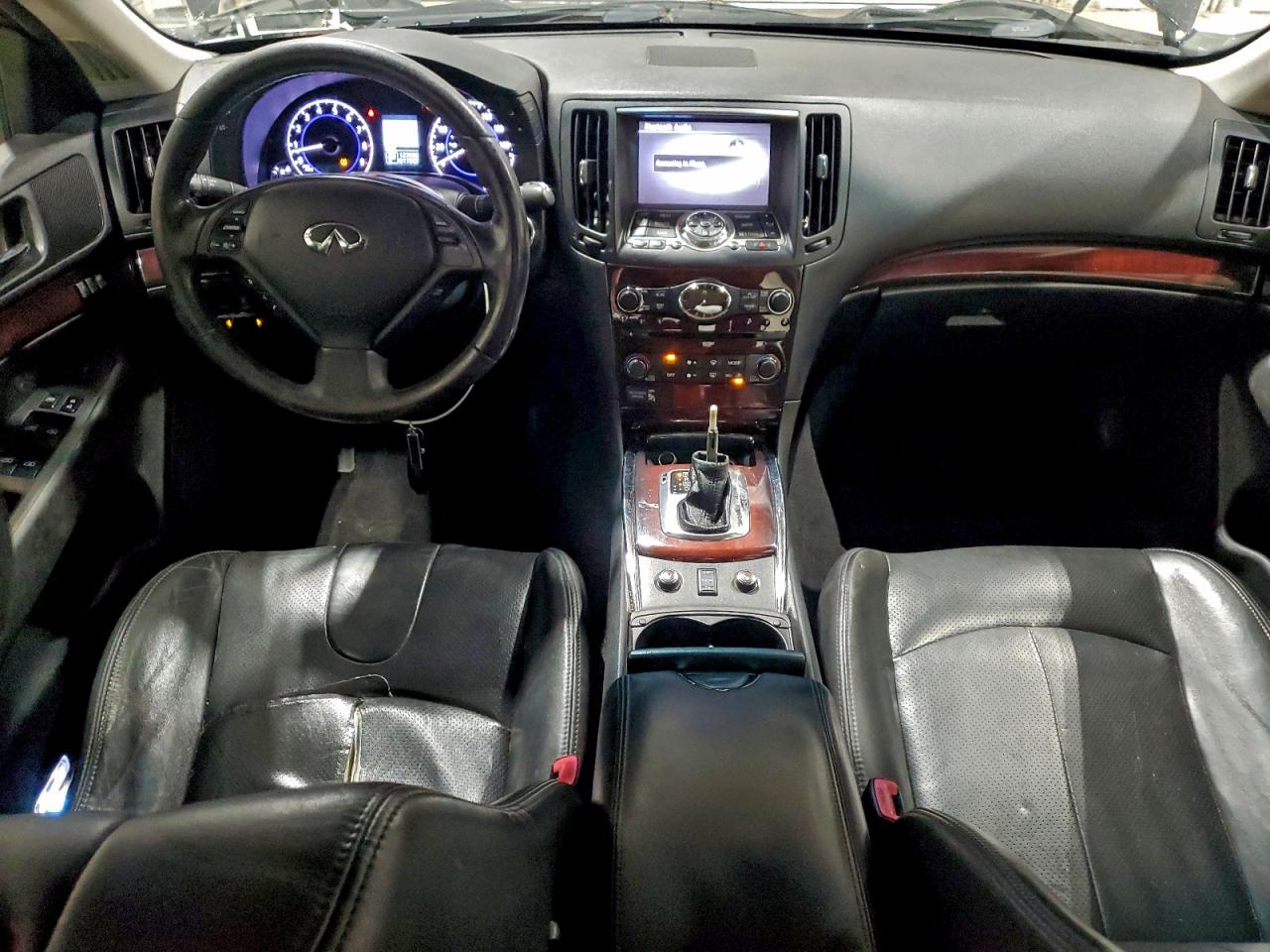 2012 INFINITI G37 photo 8