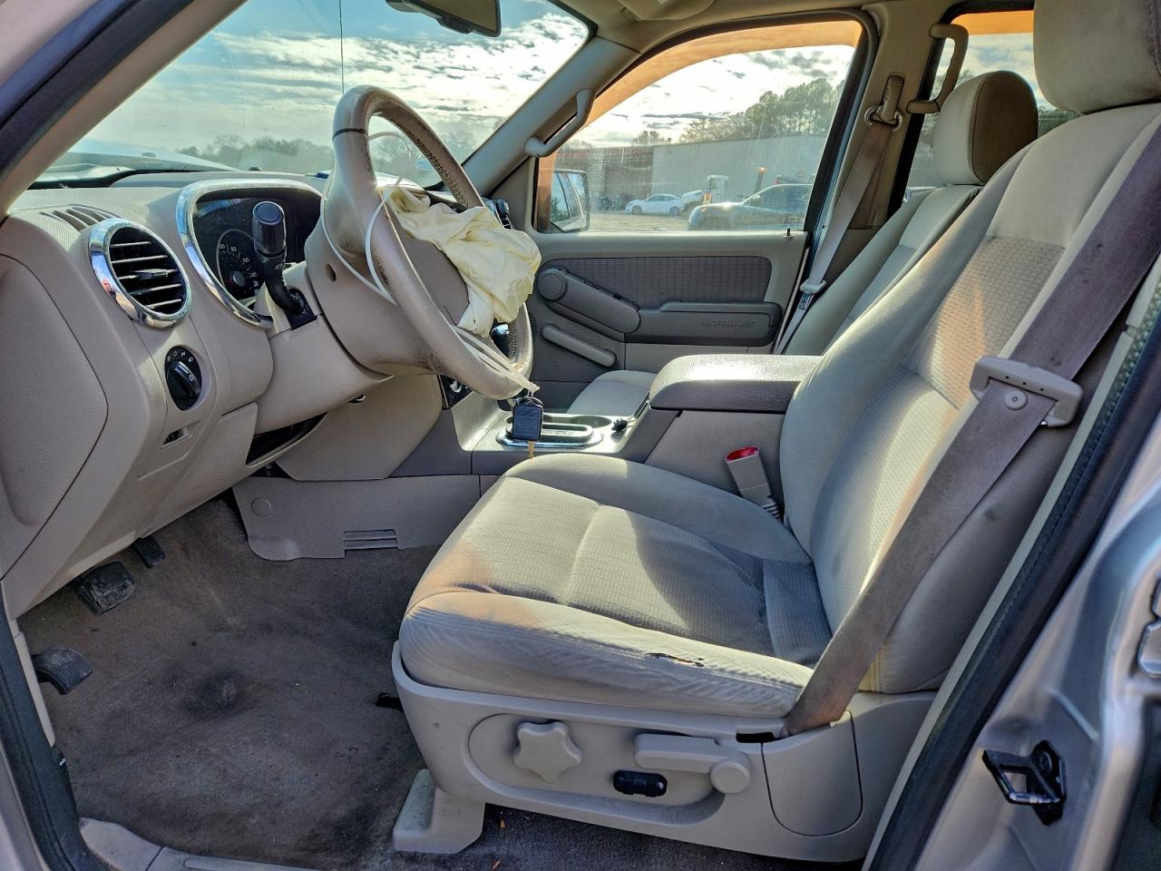 2007 FORD EXPLORER XLT photo 7