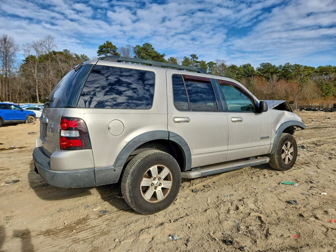 2007 FORD EXPLORER XLT photo 3