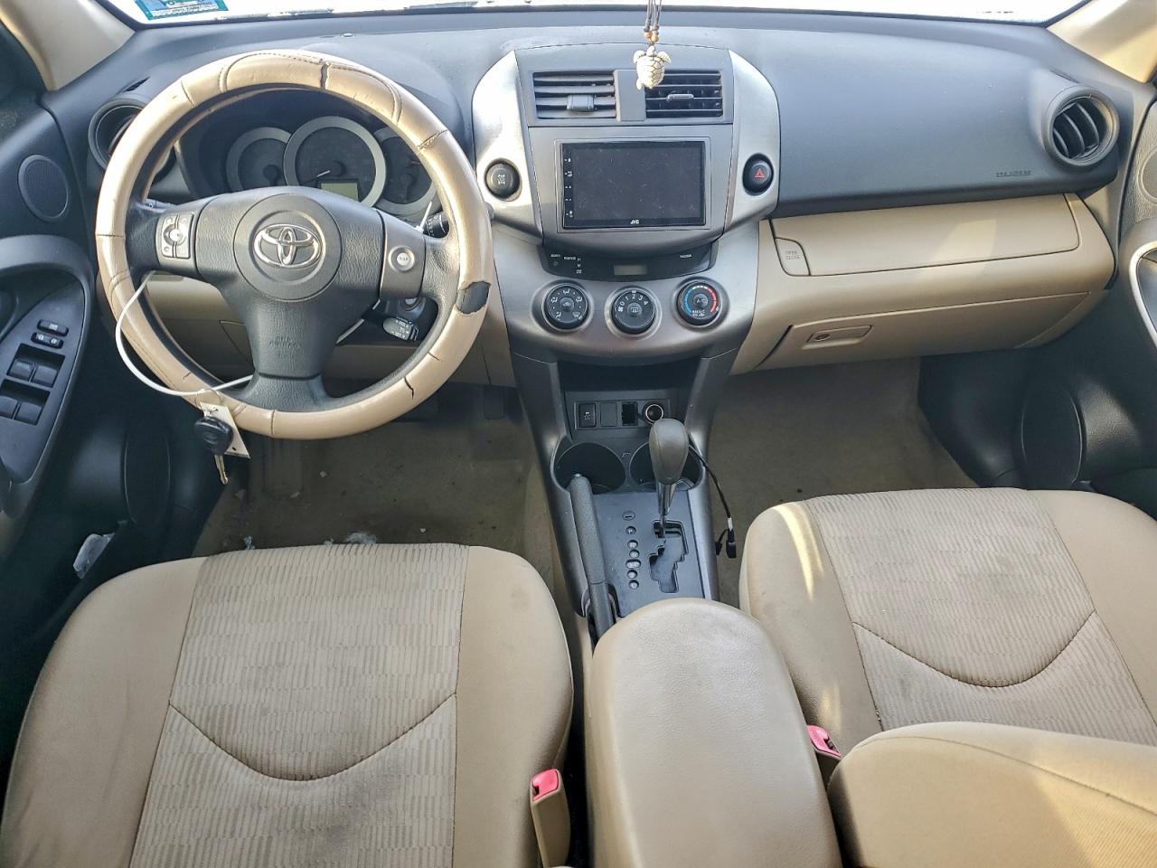 2012 TOYOTA RAV4 photo 8