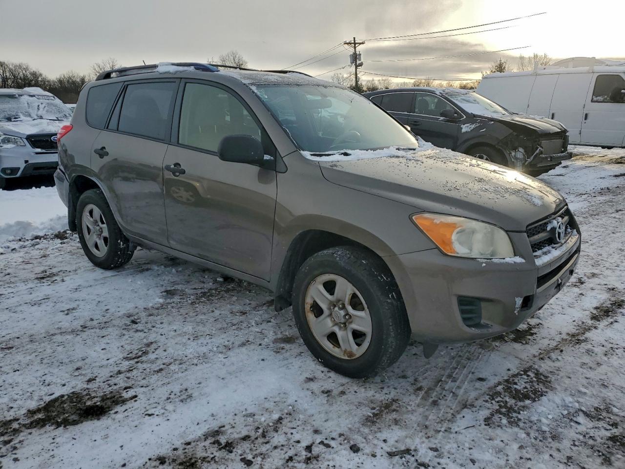 2012 TOYOTA RAV4 photo 4