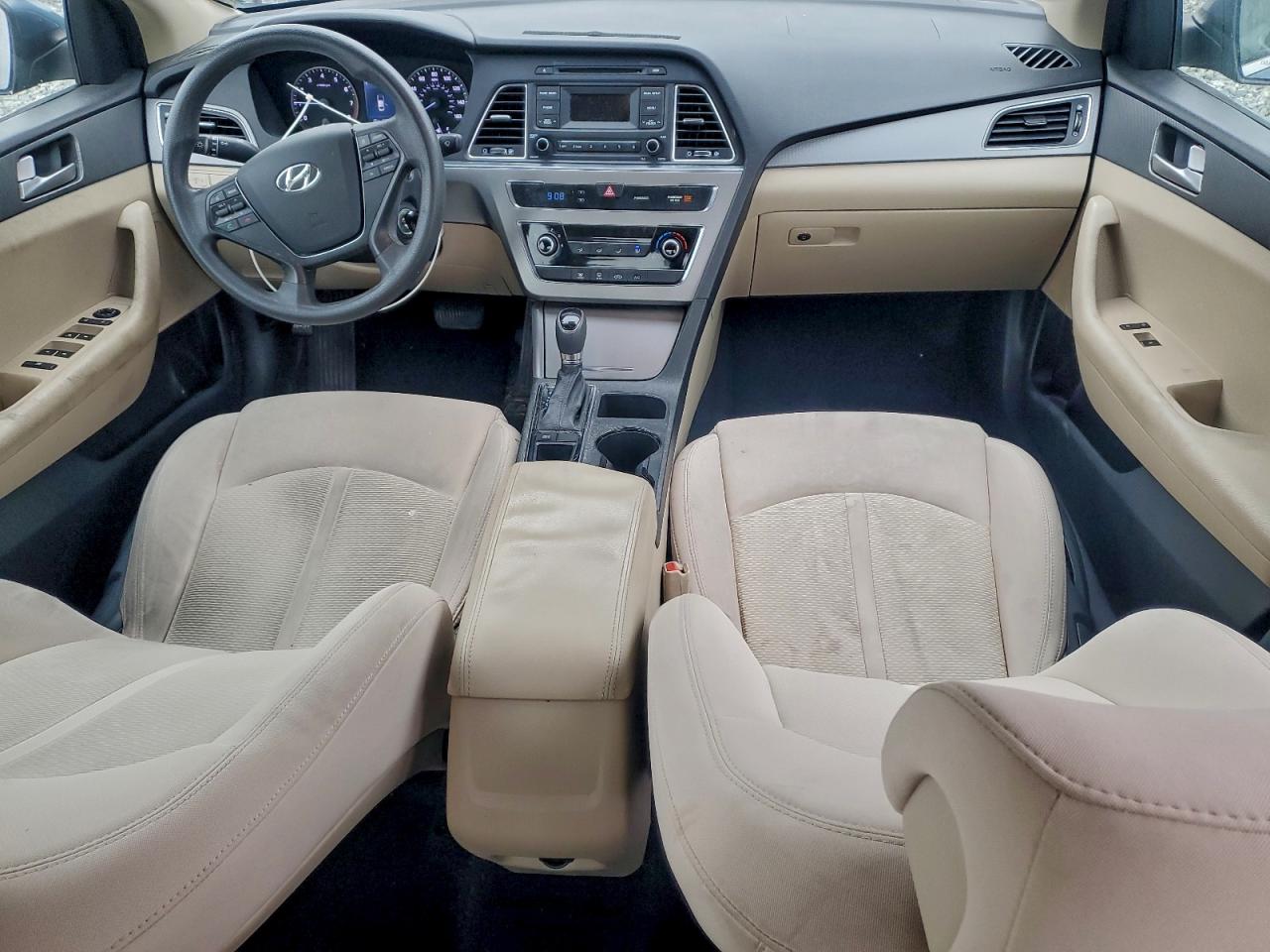 2015 HYUNDAI SONATA SE photo 8