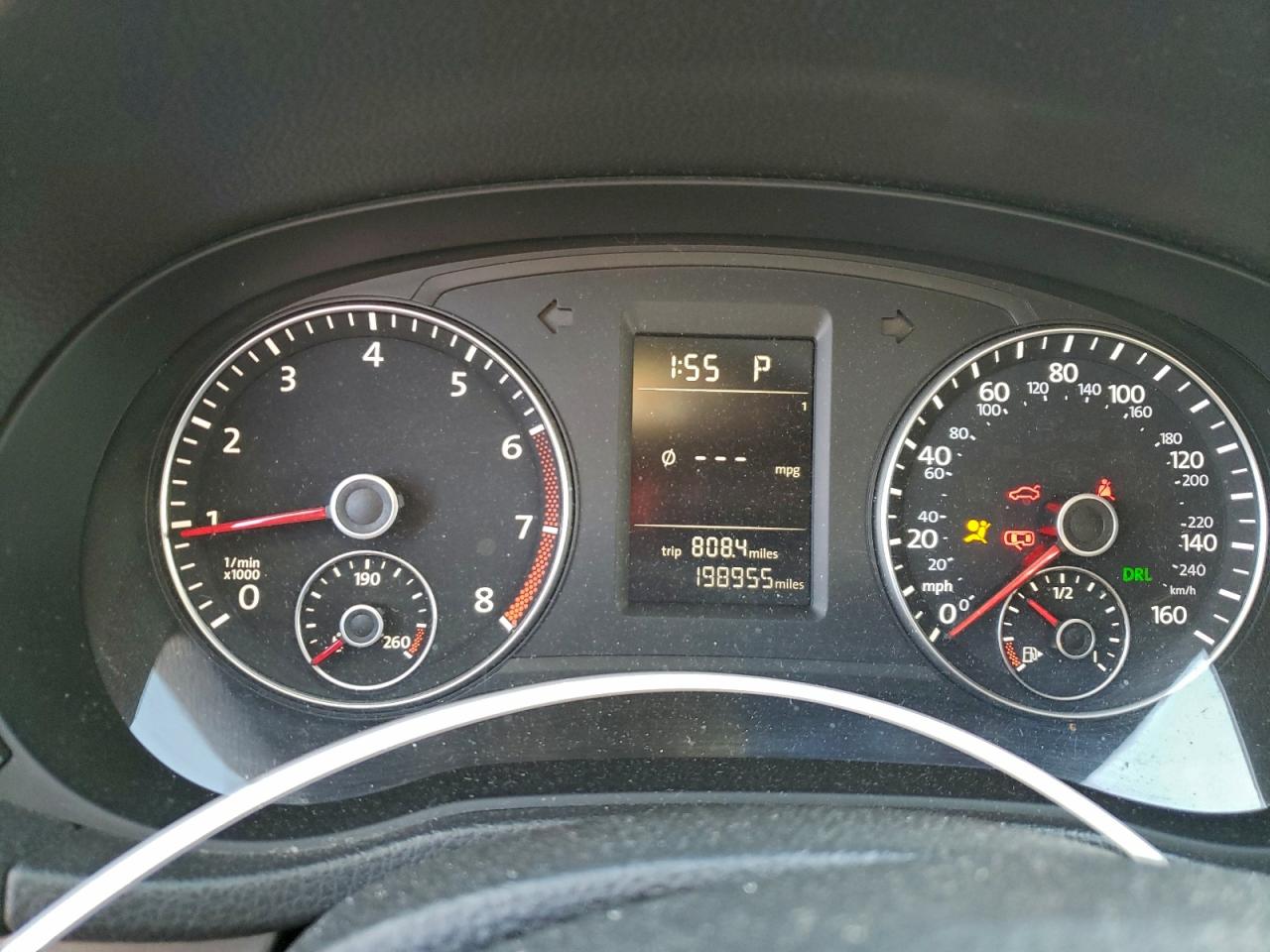 2015 VOLKSWAGEN PASSAT S photo 9