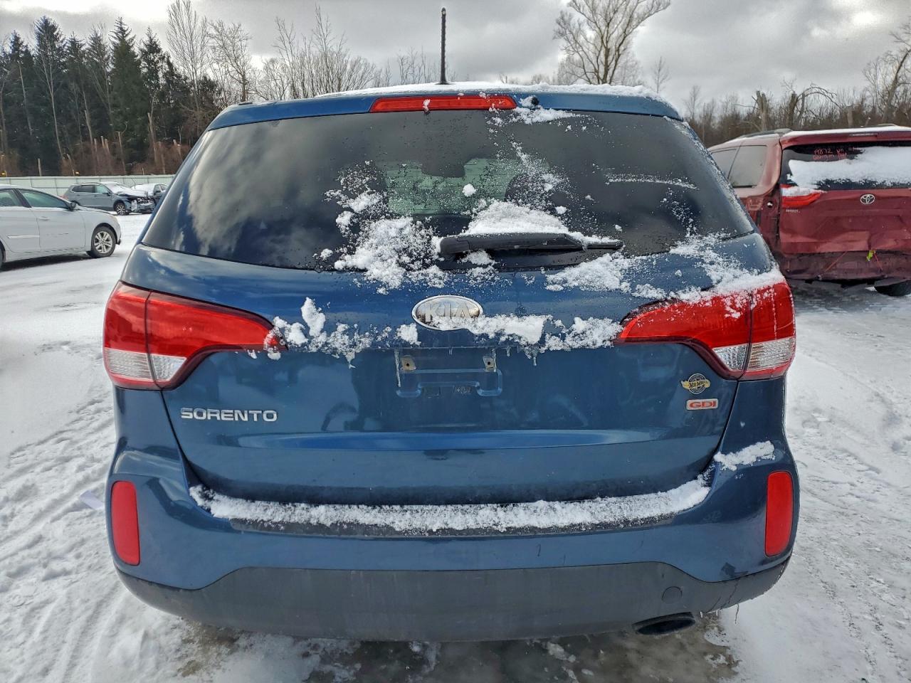 2014 KIA SORENTO LX photo 6