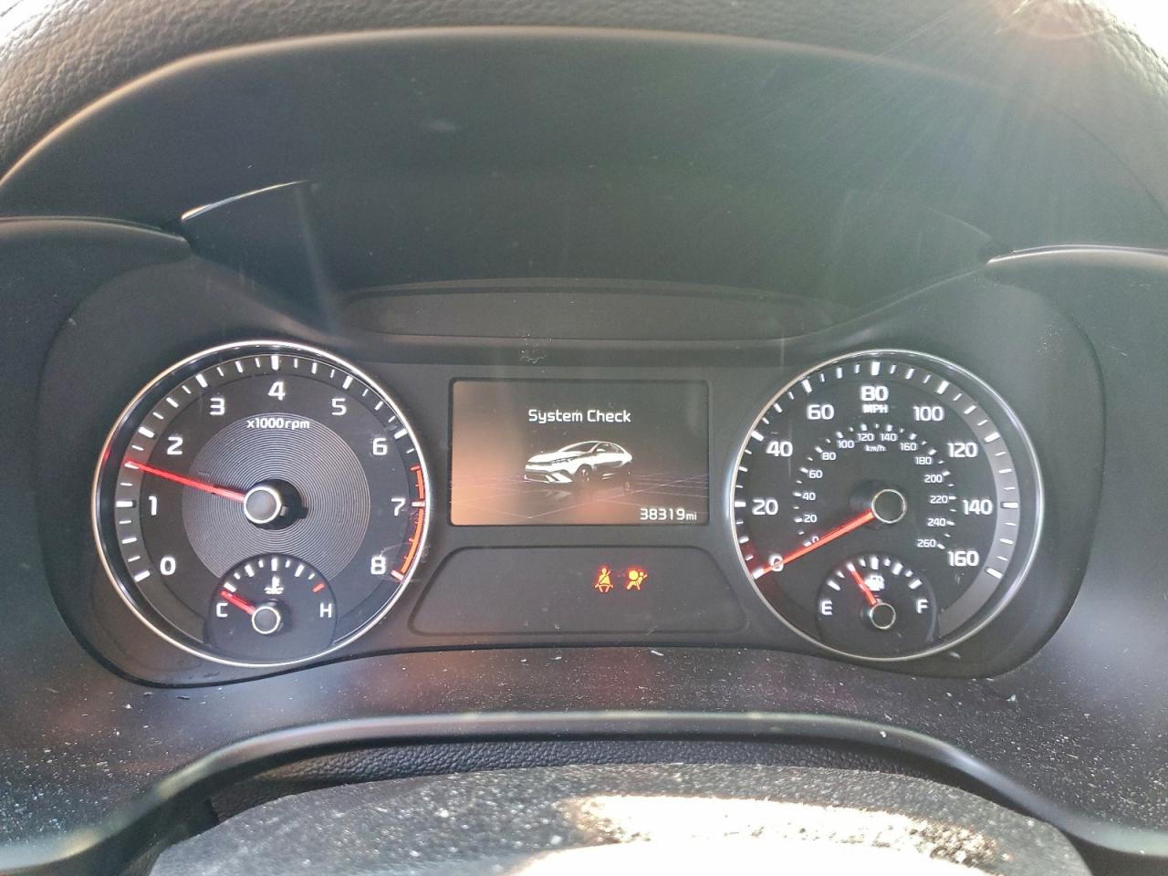 2024 KIA FORTE photo 9