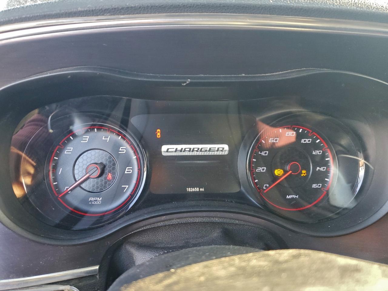 2016 DODGE CHARGER R/T photo 9
