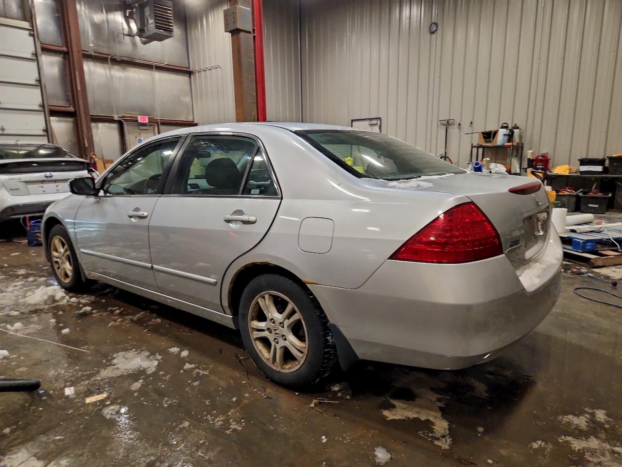 2007 HONDA ACCORD EX photo 2