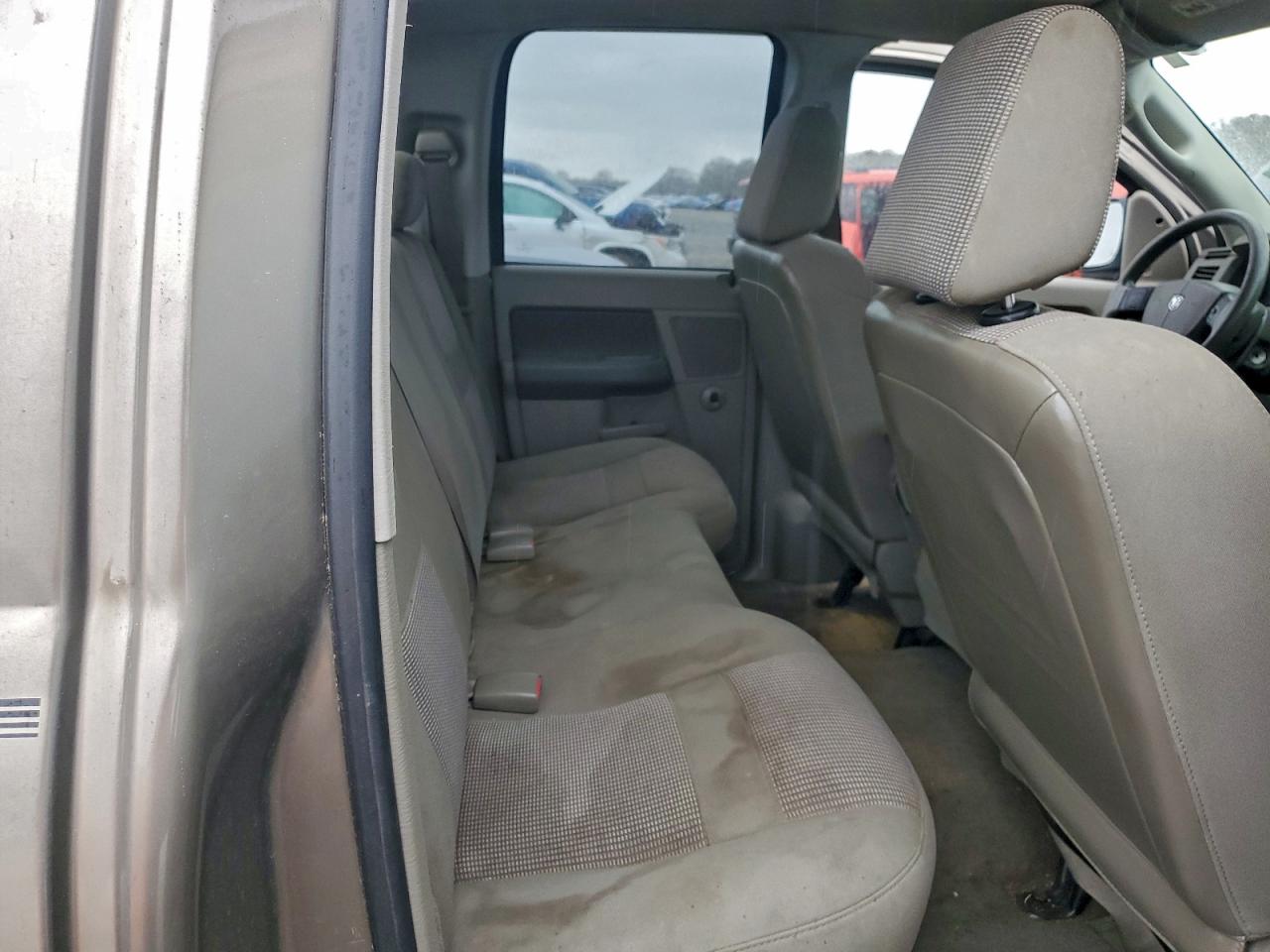 2006 DODGE RAM 1500 ST photo 10