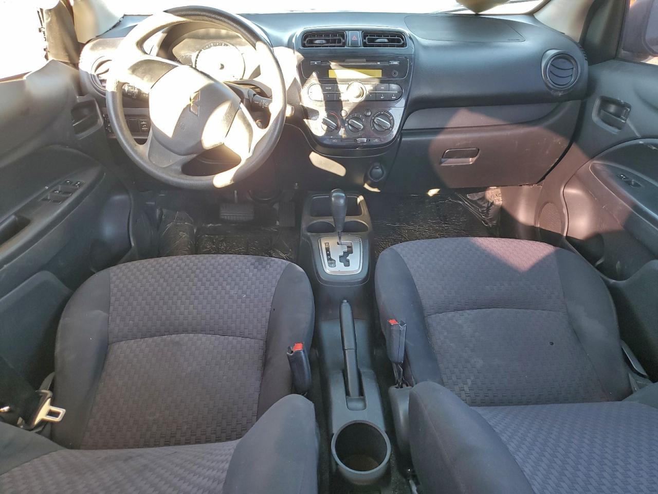 2017 MITSUBISHI MIRAGE ES photo 8