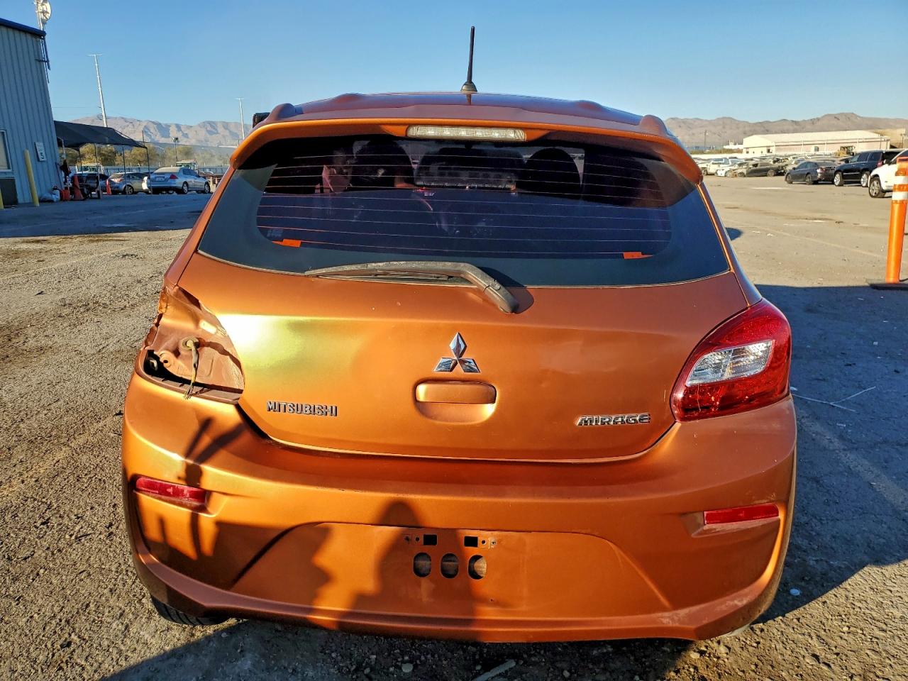 2017 MITSUBISHI MIRAGE ES photo 6