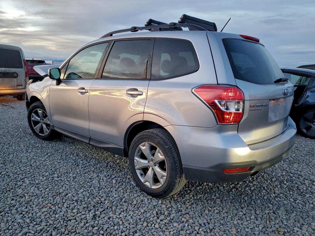 2015 SUBARU FORESTER 2.5I PREMIUM photo 2