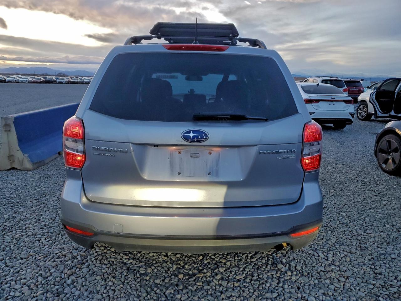 2015 SUBARU FORESTER 2.5I PREMIUM photo 6
