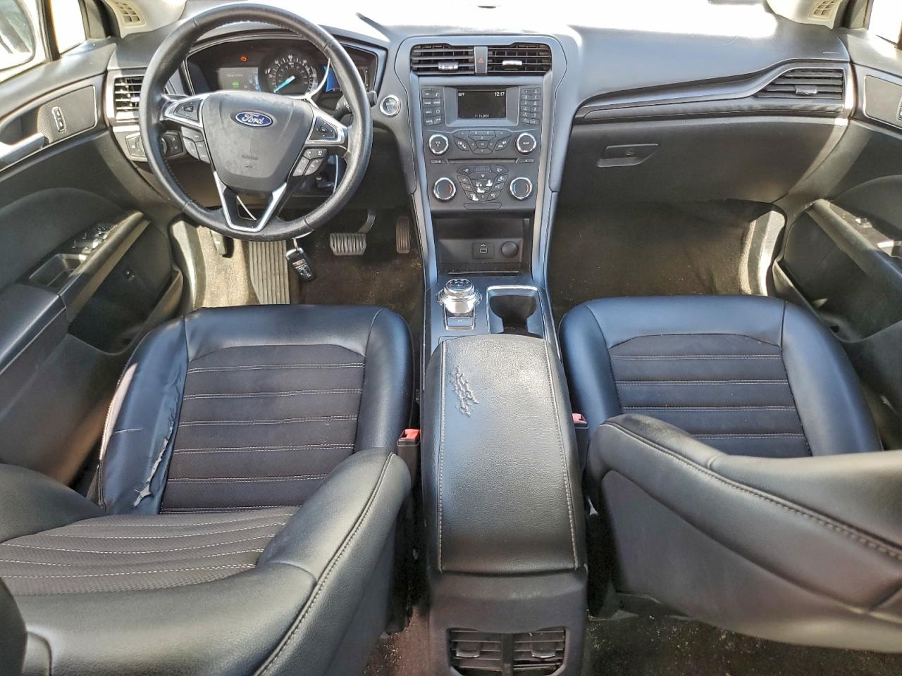 2018 FORD FUSION SE HYBRID photo 8