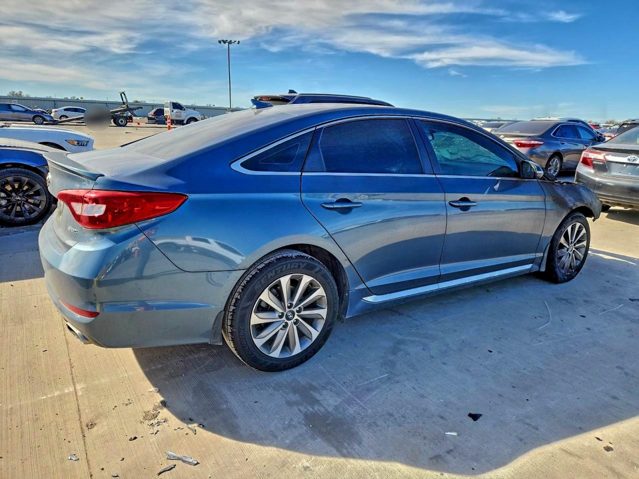 2015 HYUNDAI SONATA SPORT photo 3