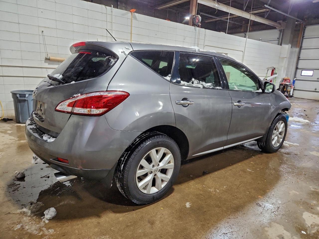 2014 NISSAN MURANO S photo 3