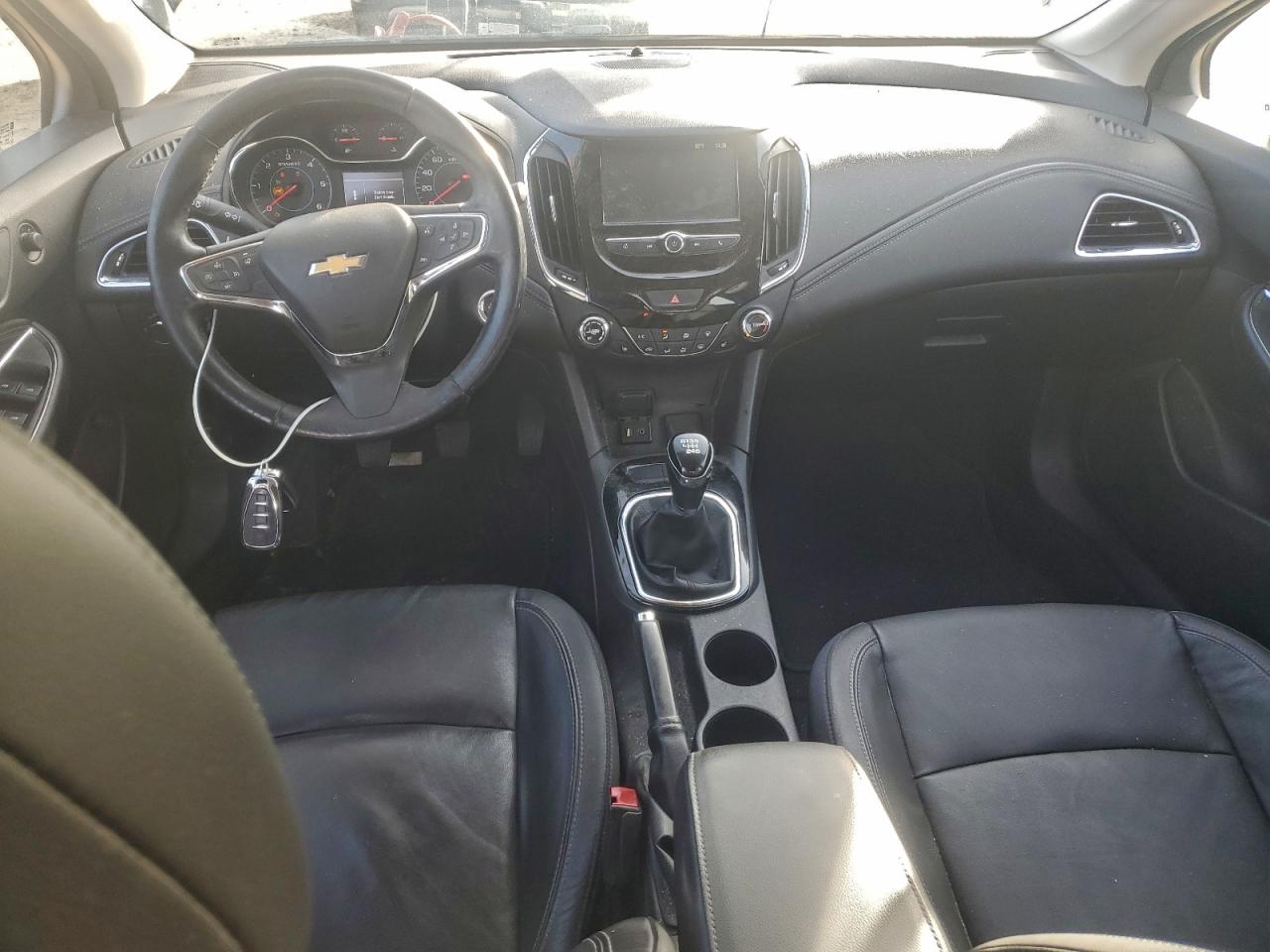 2017 CHEVROLET CRUZE LT photo 8