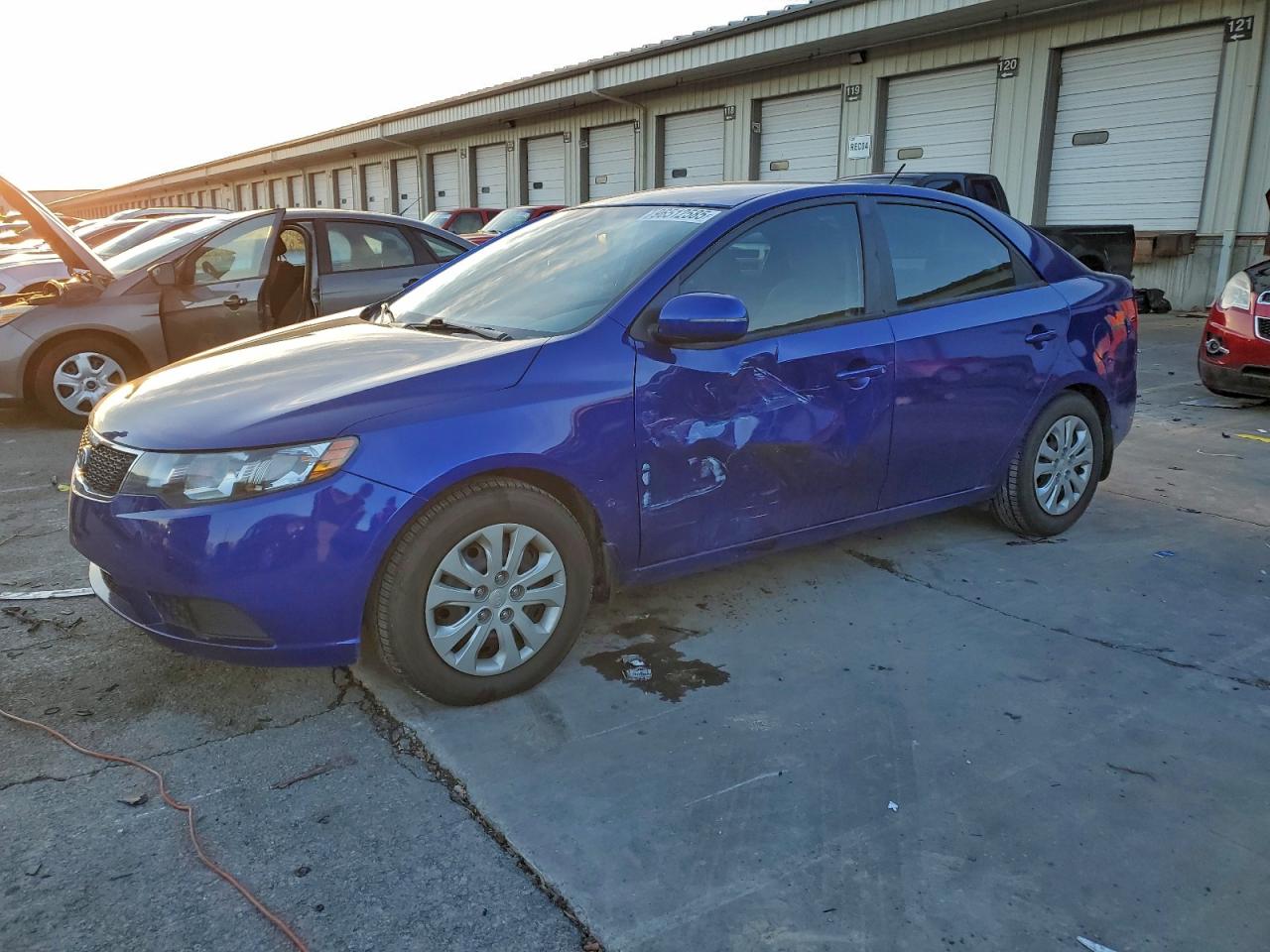 2013 KIA FORTE