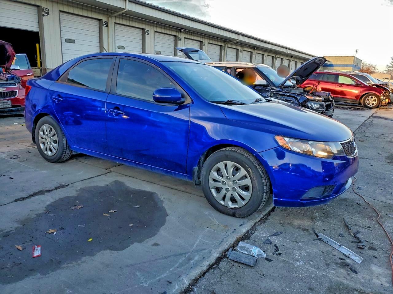 2013 KIA FORTE EX photo 4