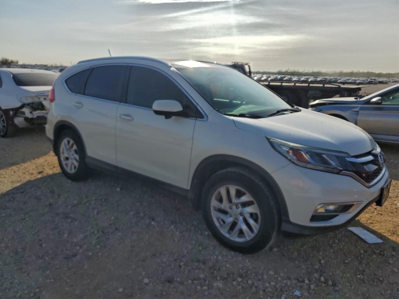 2015 HONDA CR-V EXL photo 4