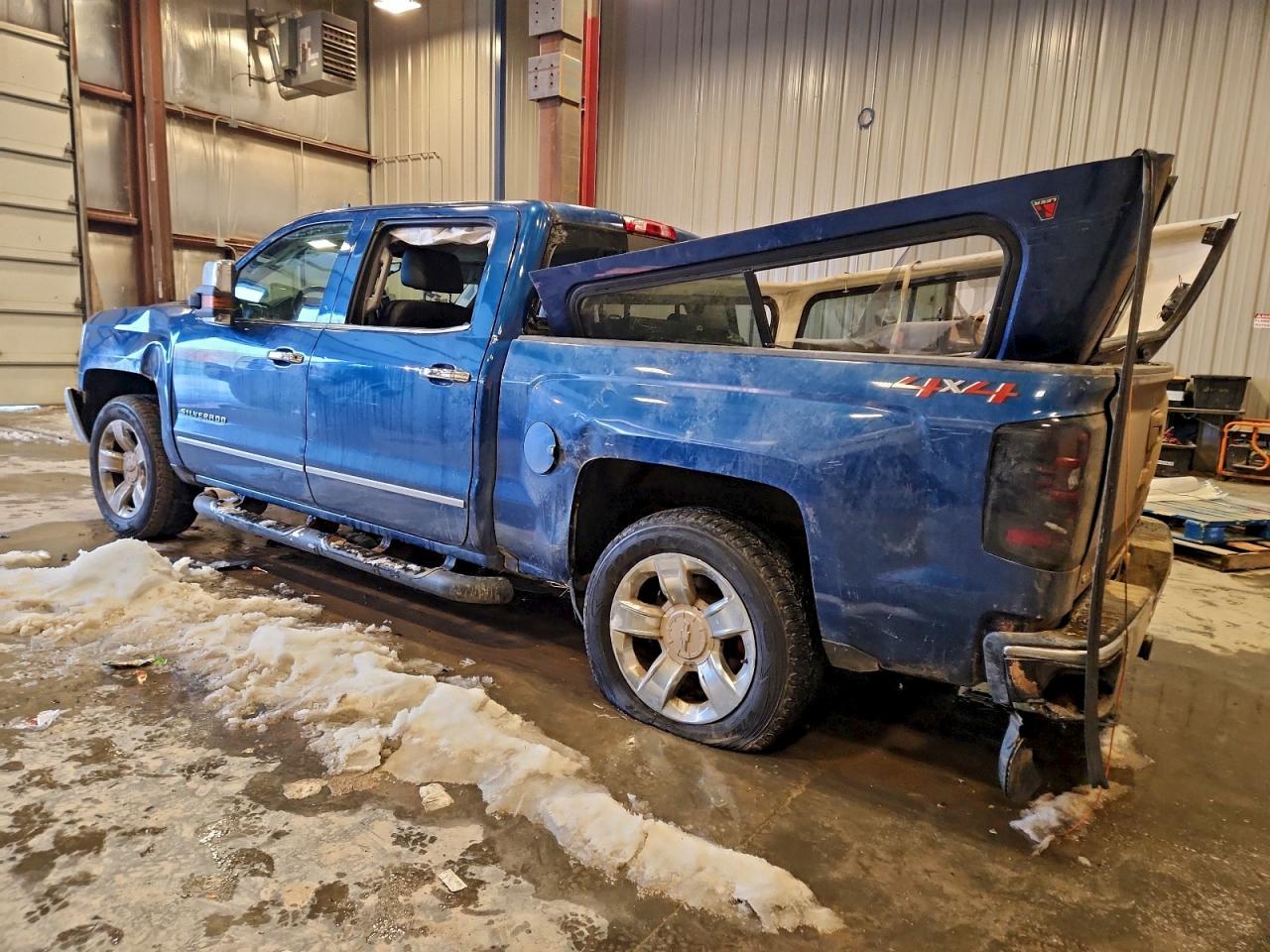 2018 CHEVROLET SILVERADO K1500 LTZ photo 2