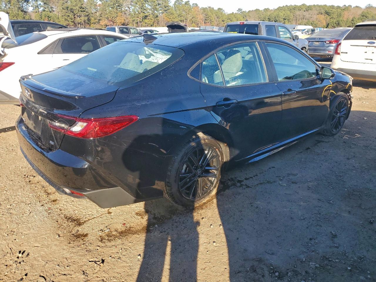 2025 TOYOTA CAMRY XSE photo 3