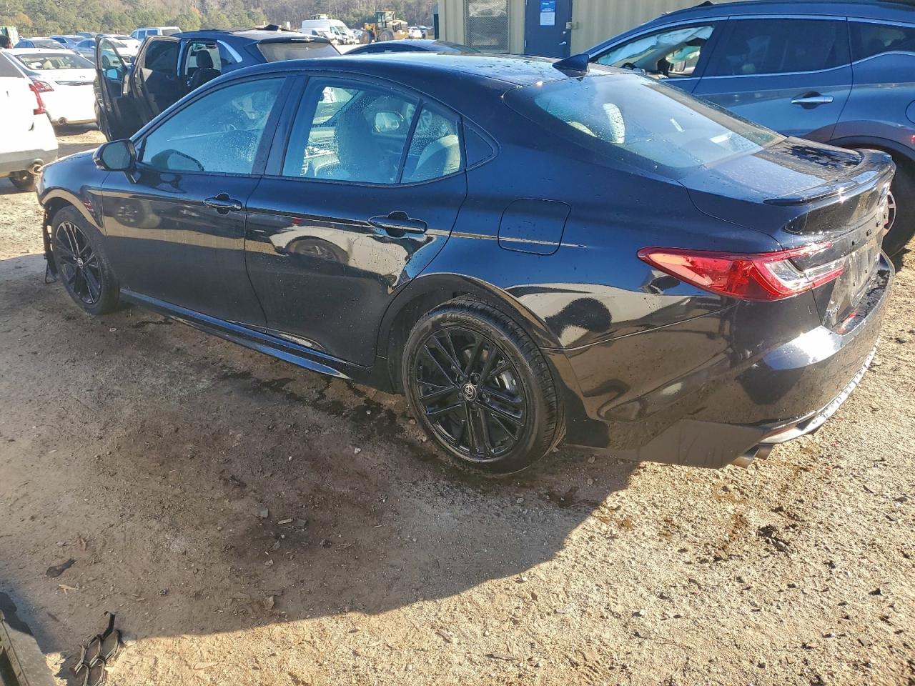 2025 TOYOTA CAMRY XSE photo 2