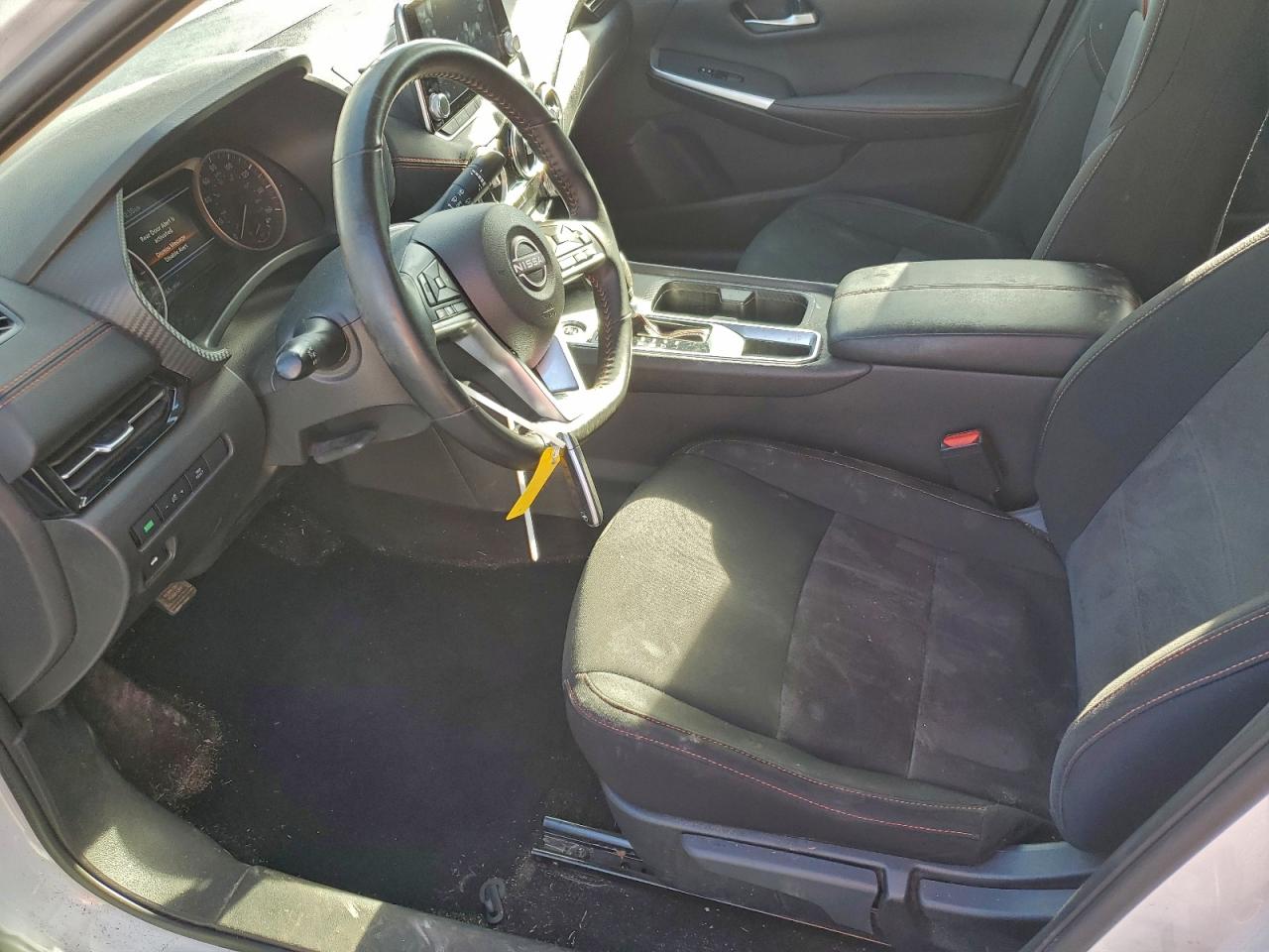 2025 NISSAN SENTRA SR photo 7