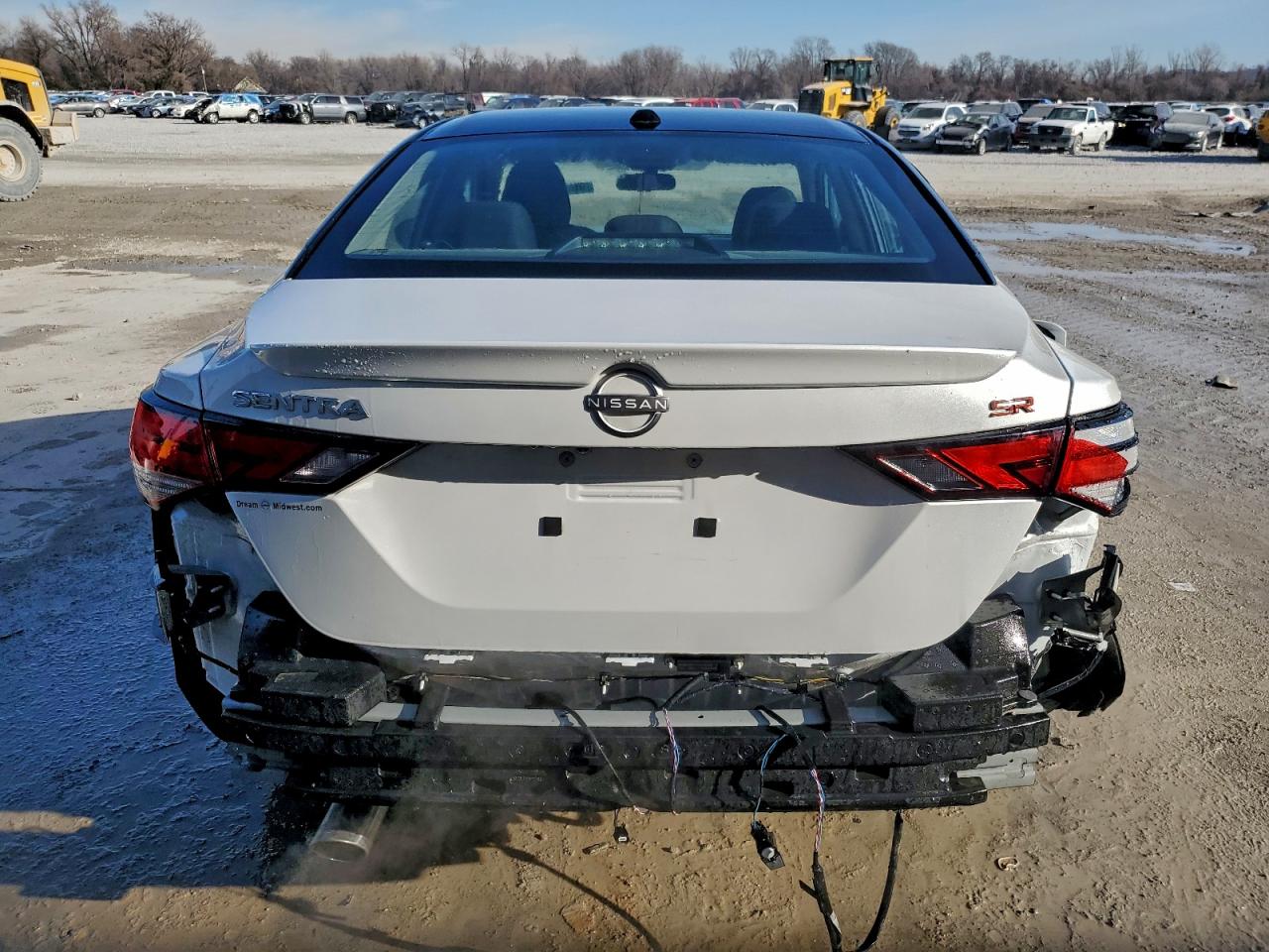 2025 NISSAN SENTRA SR photo 6