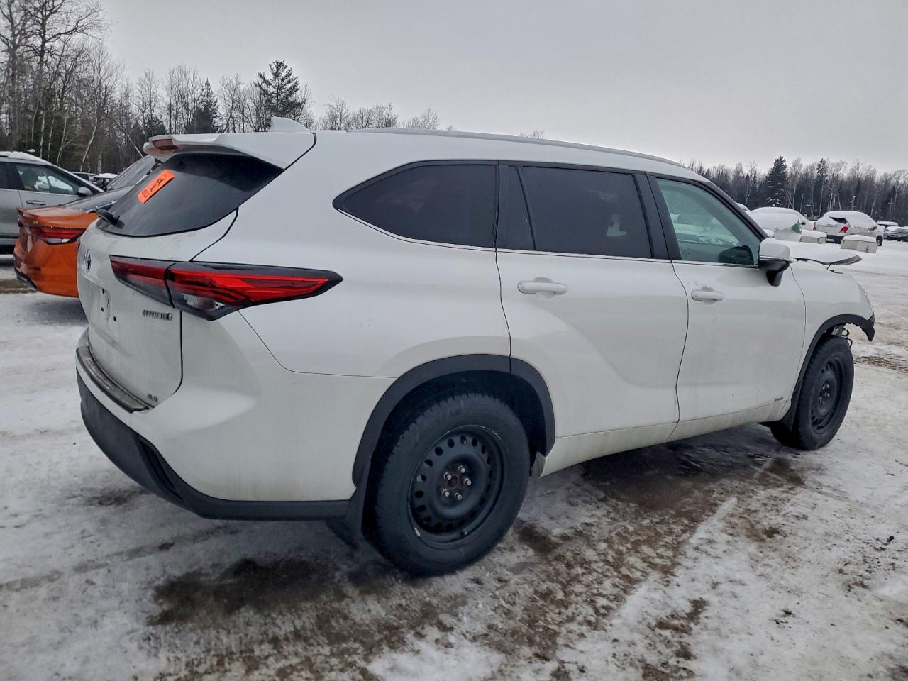 2023 TOYOTA HIGHLANDER HYBRID XLE photo 5