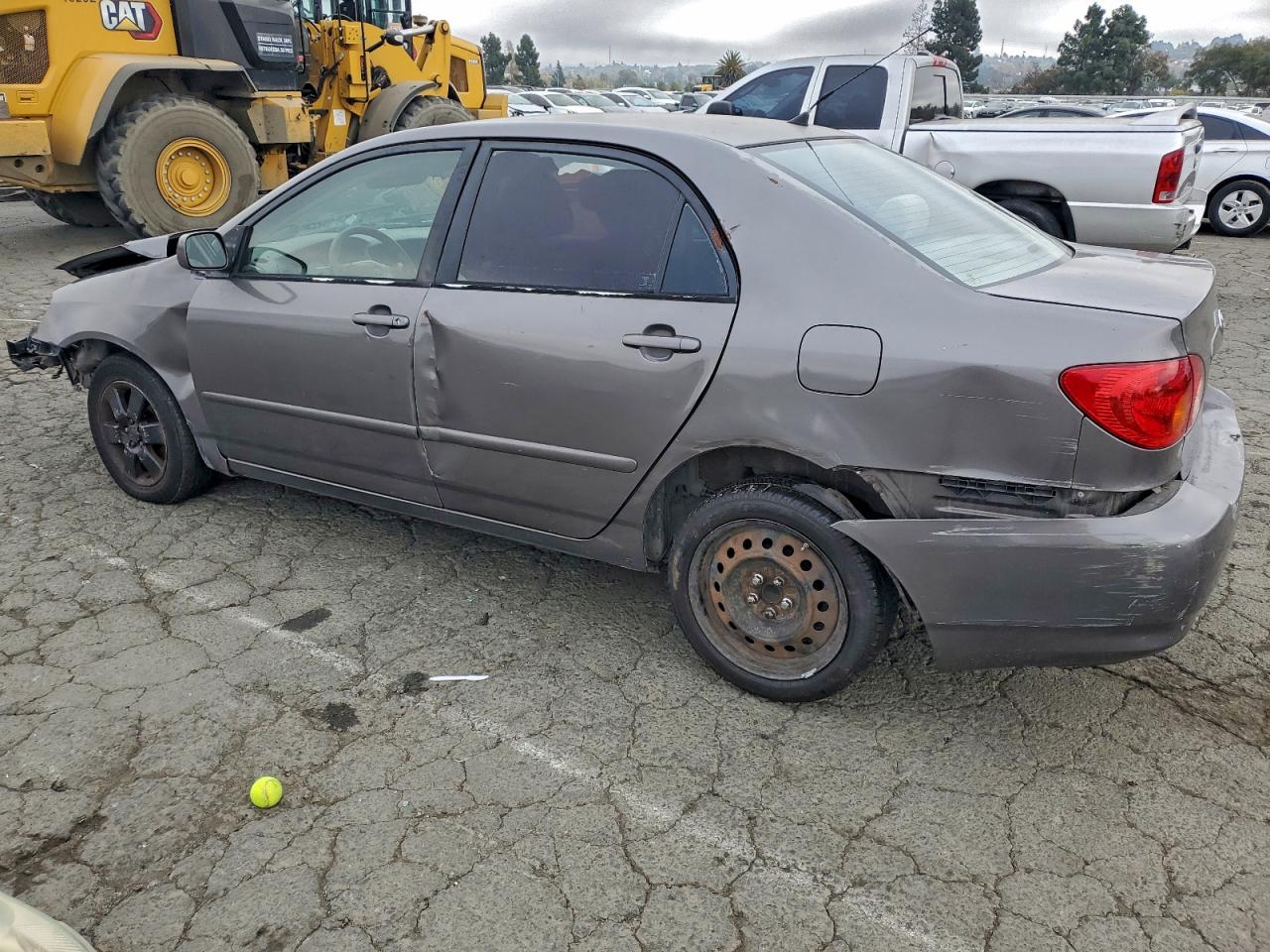2003 TOYOTA COROLLA CE photo 3