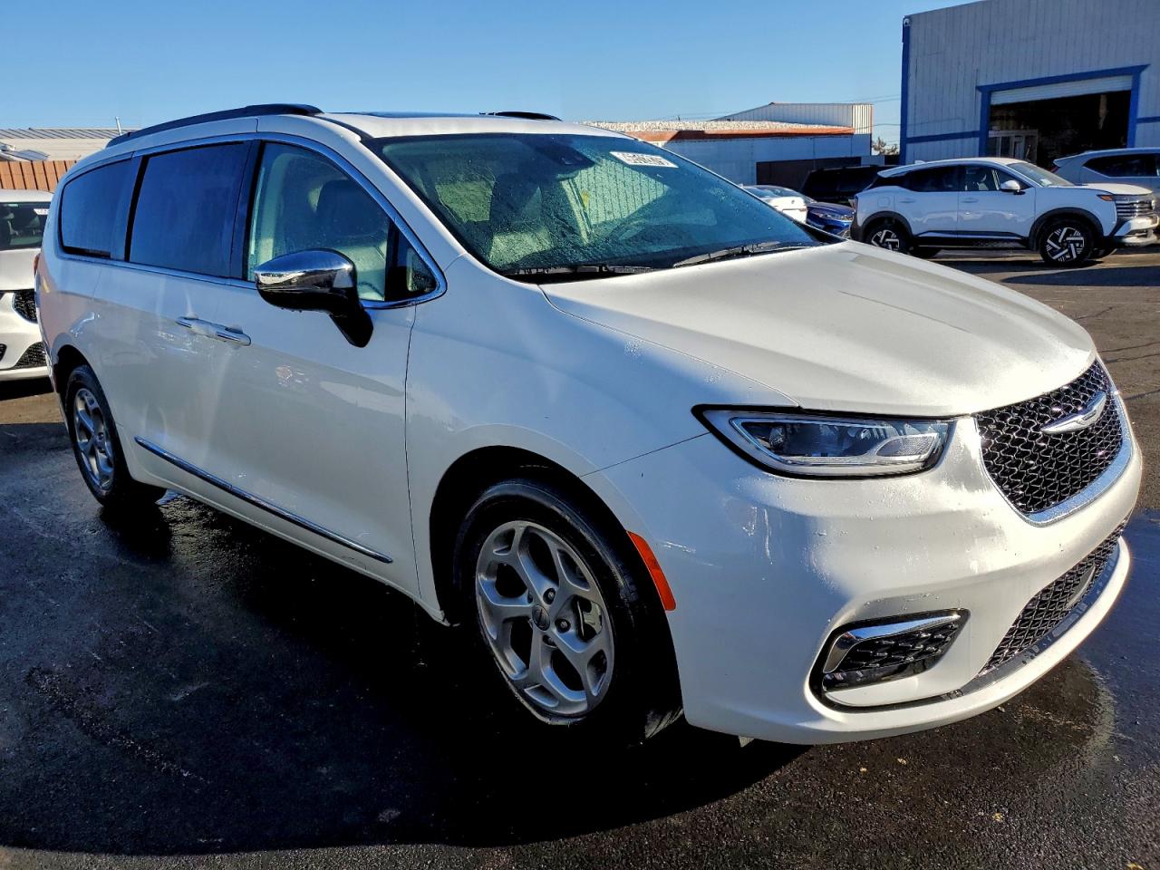 2023 CHRYSLER PACIFICA LIMITED photo 10