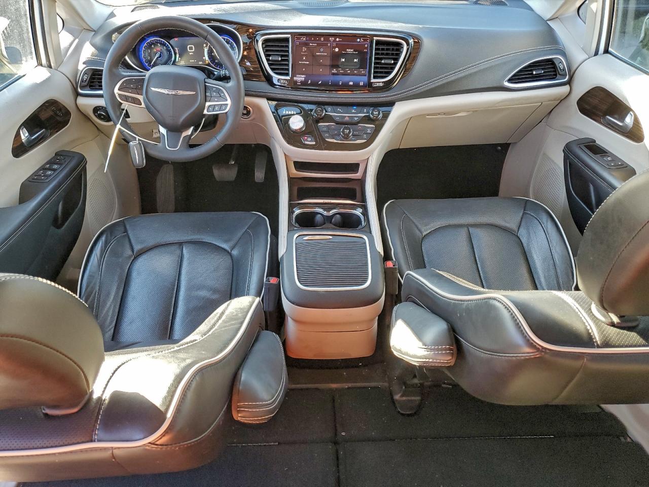 2023 CHRYSLER PACIFICA LIMITED photo 22