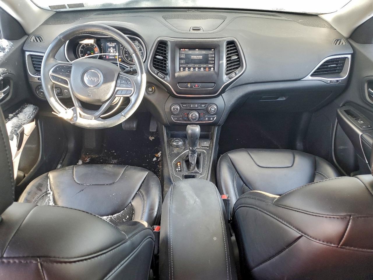 2019 JEEP CHEROKEE LATITUDE PLUS photo 8