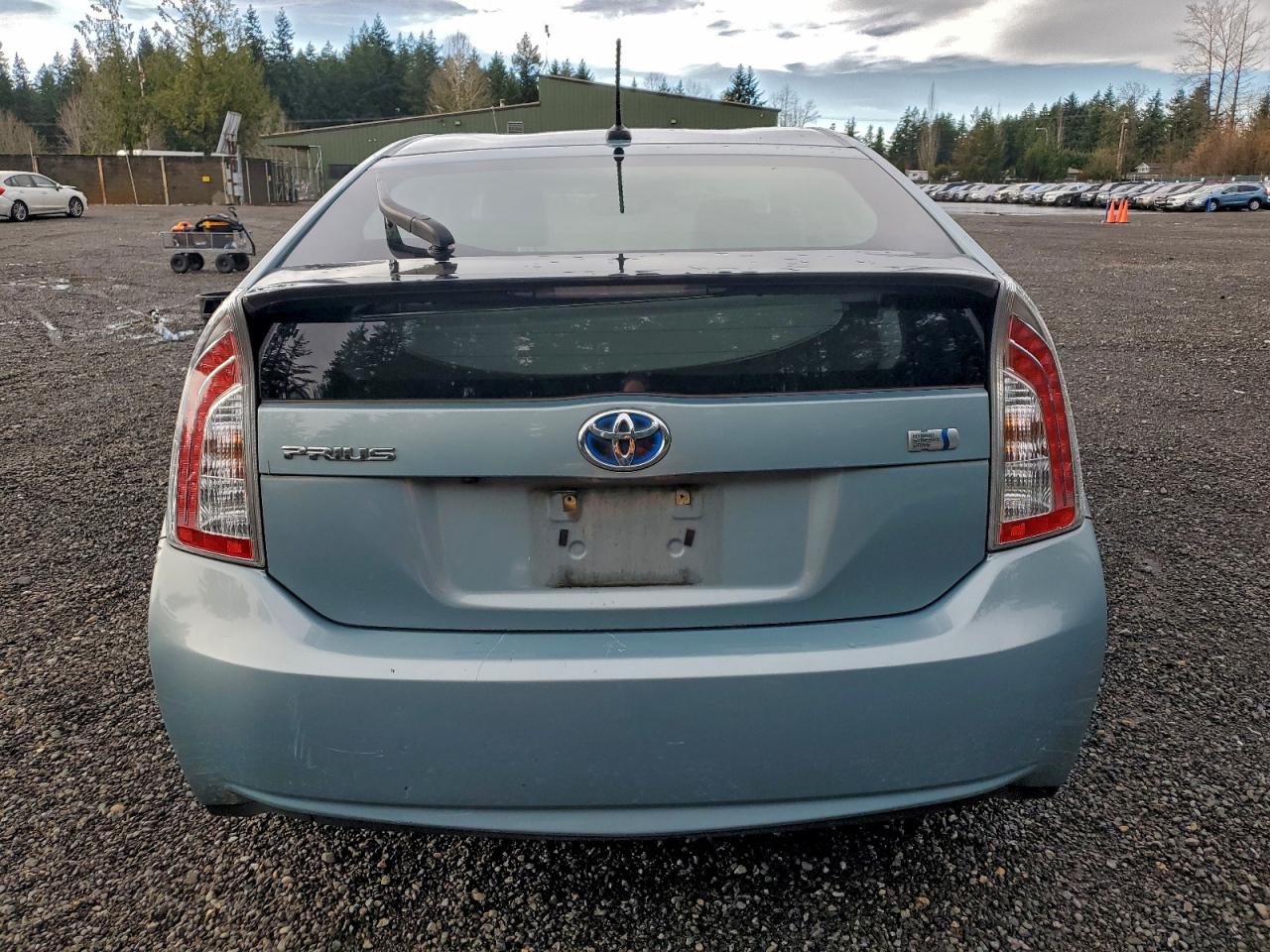 2012 TOYOTA PRIUS photo 16