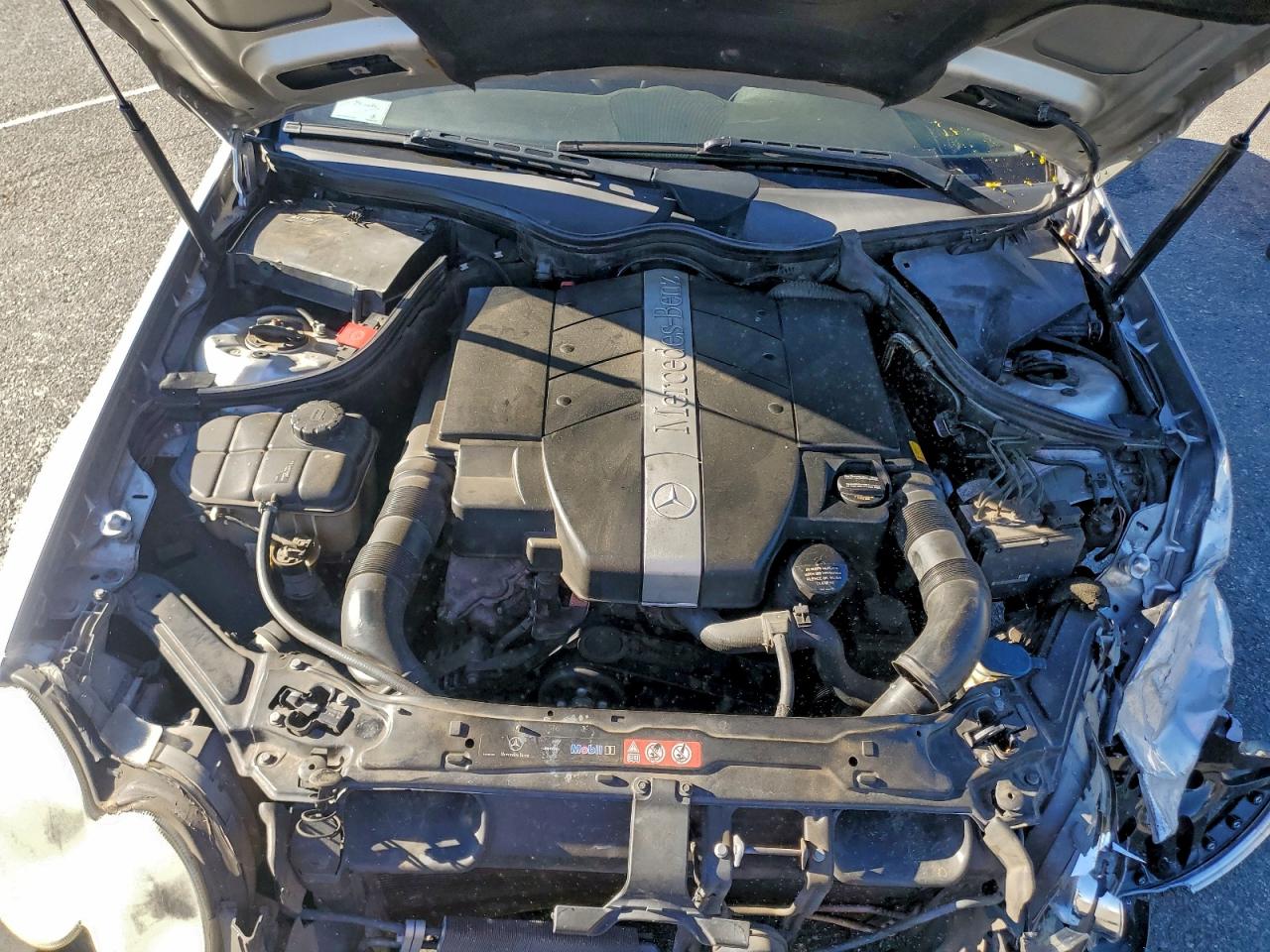 2005 MERCEDES-BENZ CLK 320 photo 21