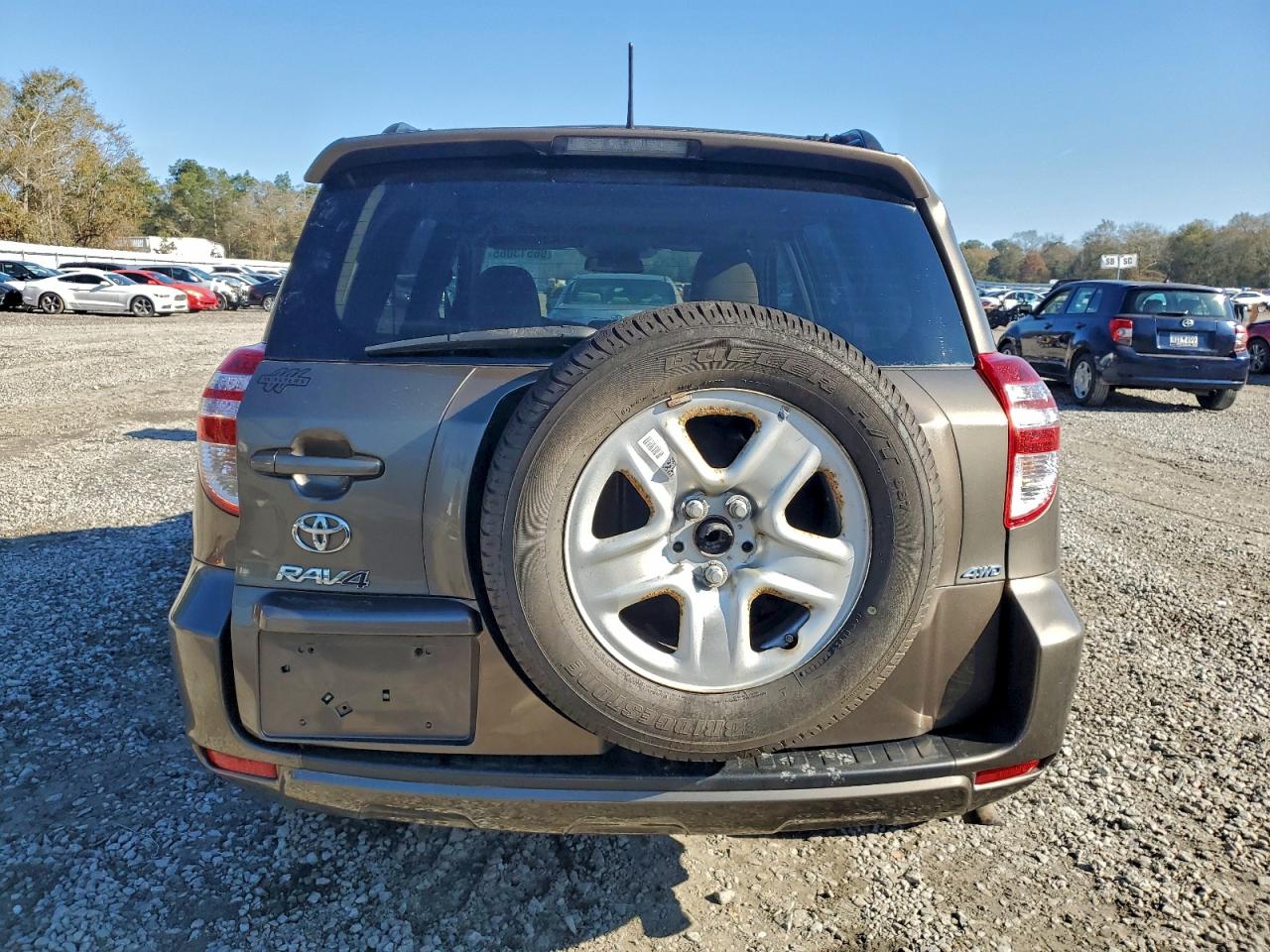 2011 TOYOTA RAV4 photo 6