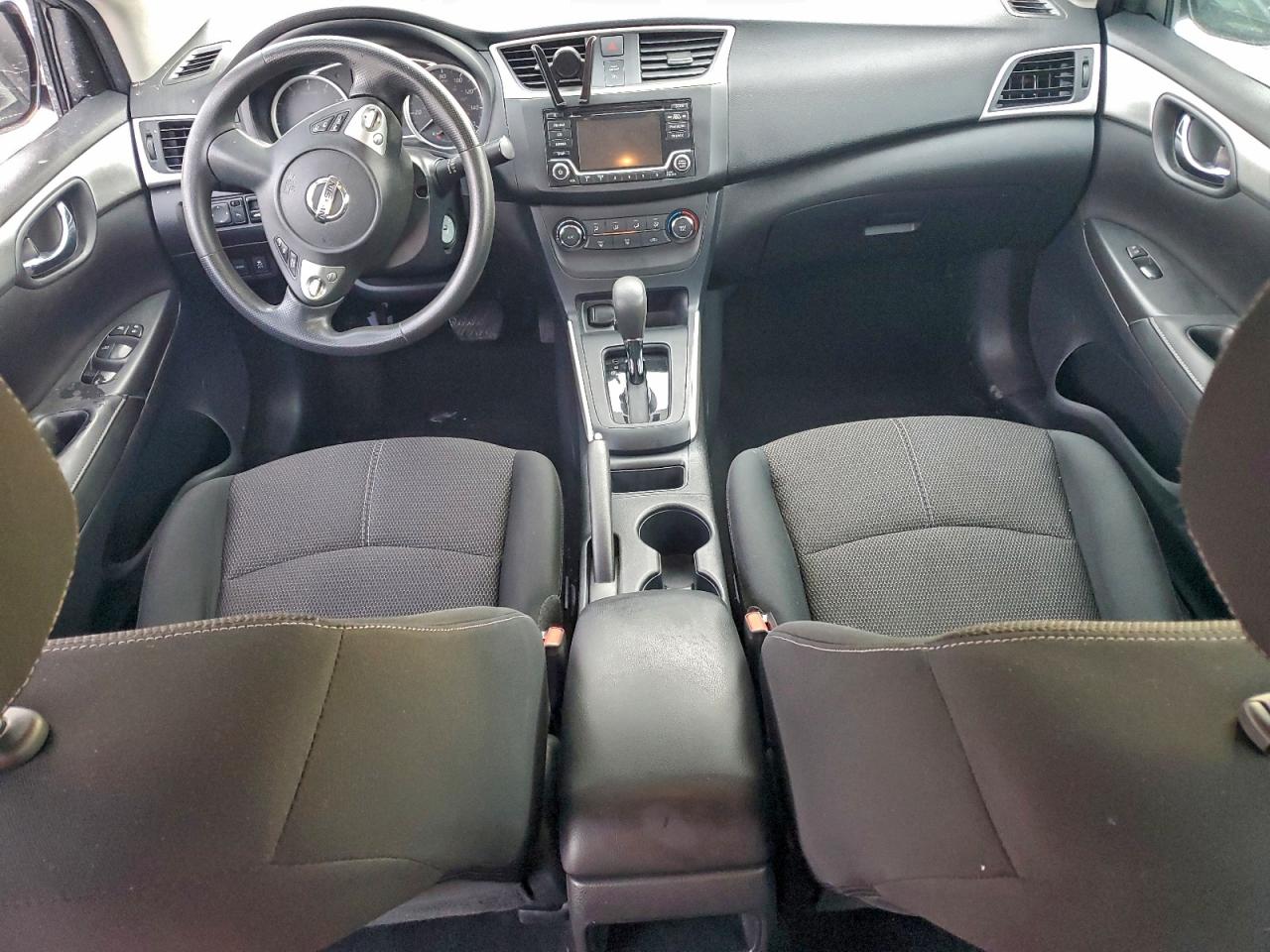 2018 NISSAN SENTRA S photo 8