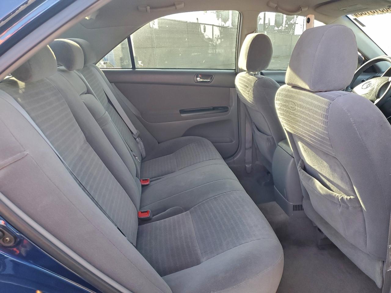 2005 TOYOTA CAMRY LE photo 10