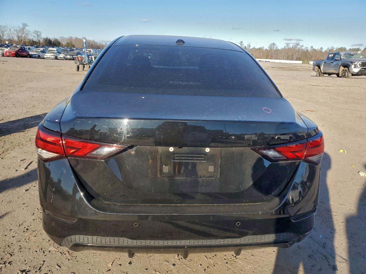 2022 NISSAN SENTRA SV photo 6