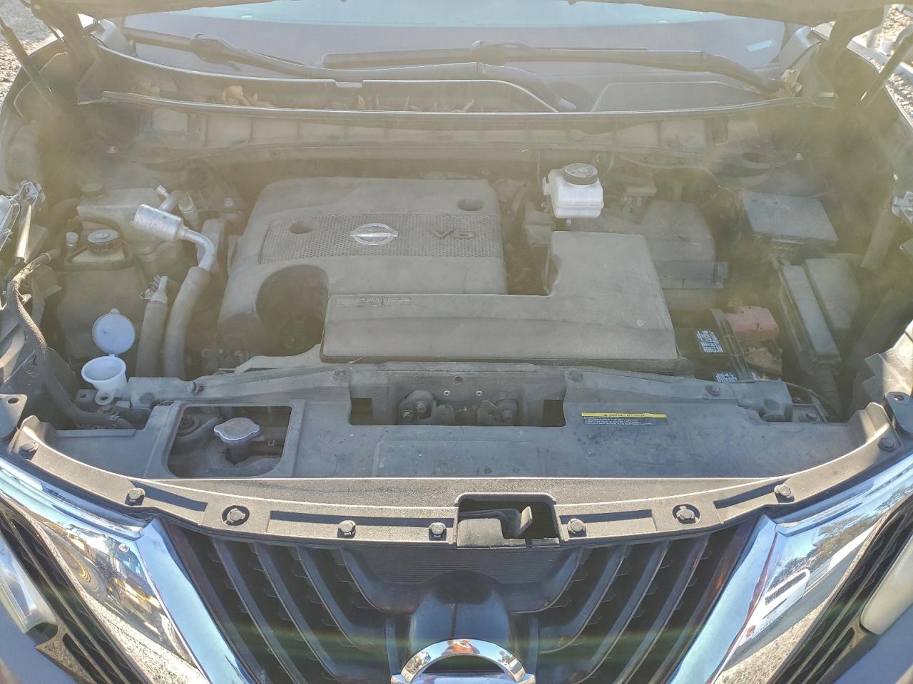 2015 NISSAN MURANO S photo 12