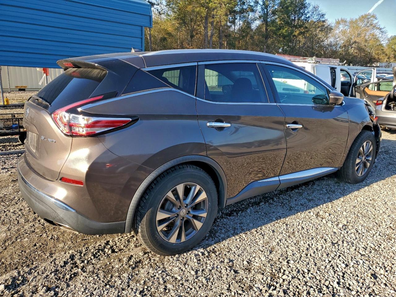 2015 NISSAN MURANO S photo 3