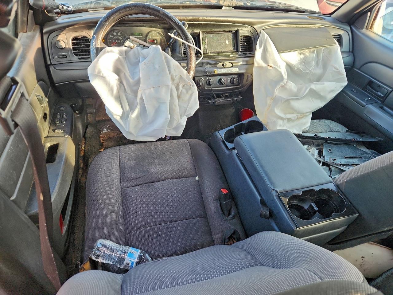 2008 FORD CROWN VICTORIA POLICE INTERCEPTOR photo 8
