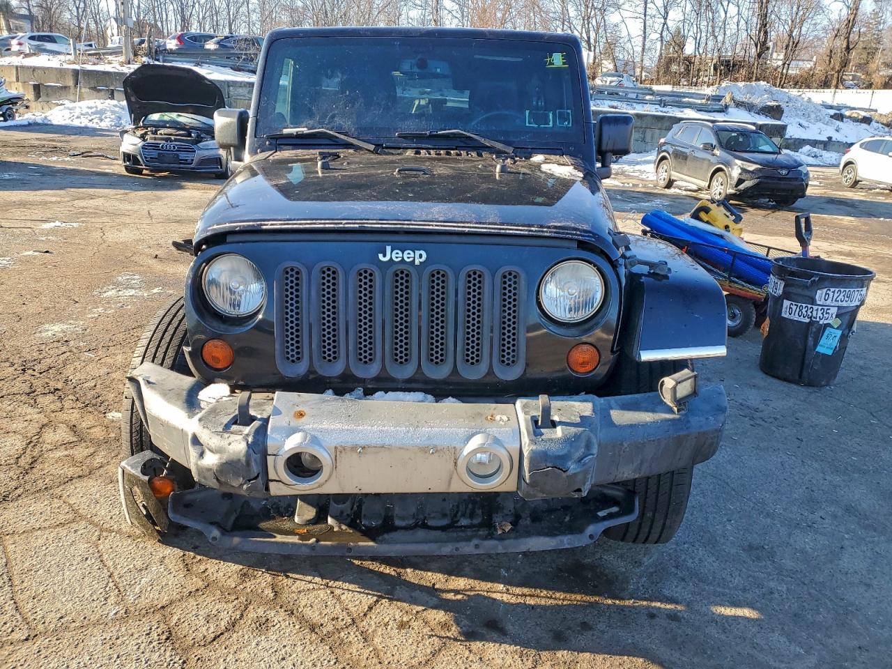 2013 JEEP WRANGLER UNLIMITED SAHARA photo 5