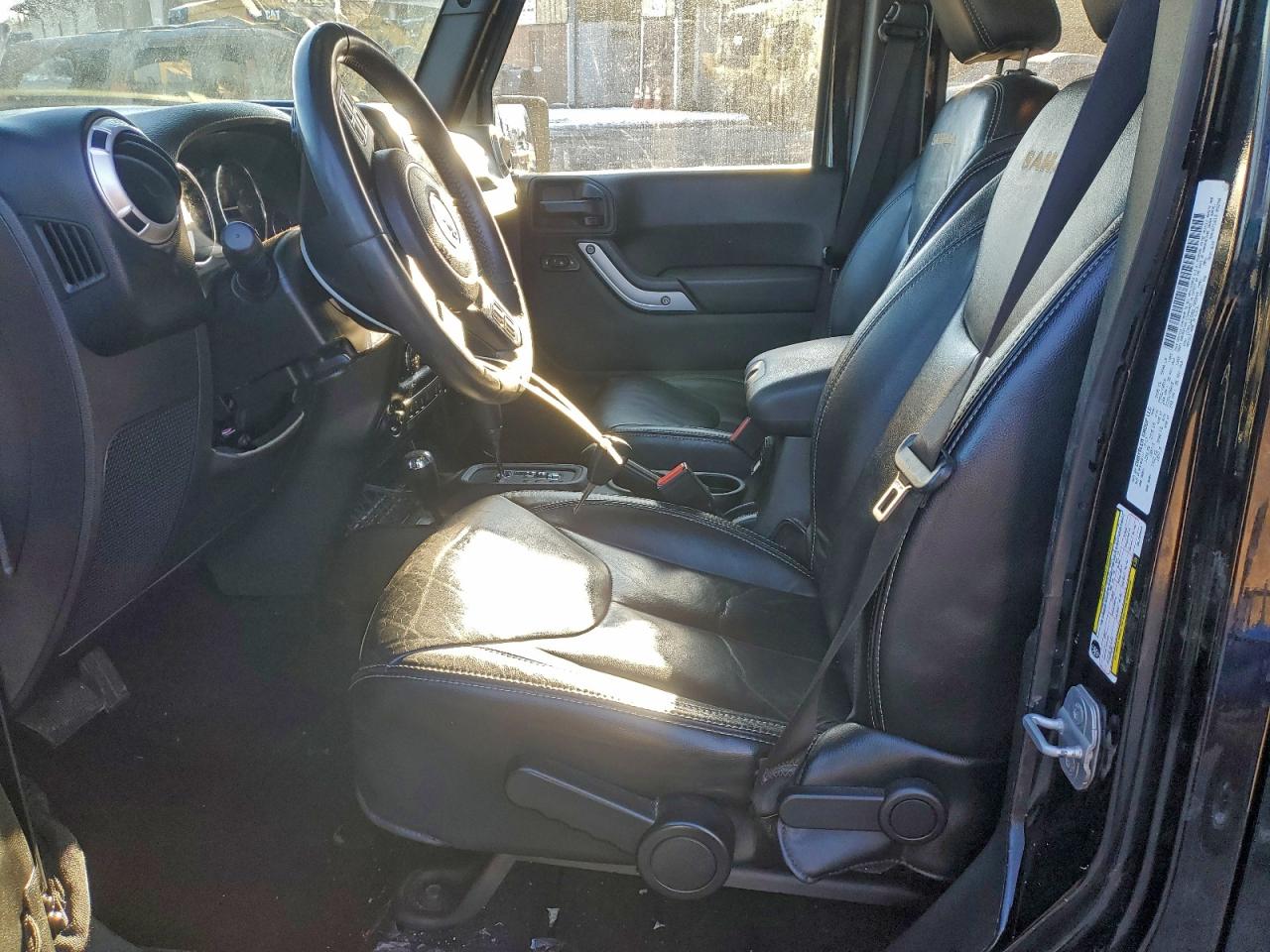 2013 JEEP WRANGLER UNLIMITED SAHARA photo 7