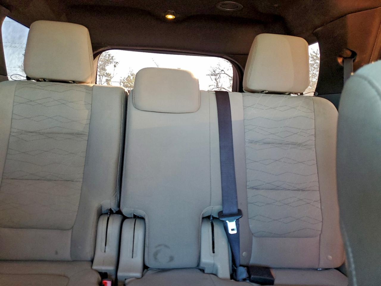 2015 FORD EXPLORER photo 10