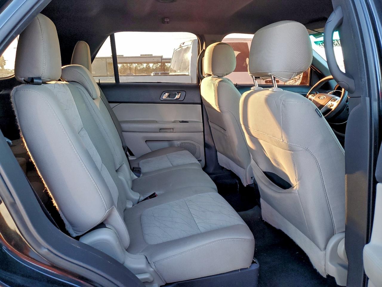 2015 FORD EXPLORER photo 11