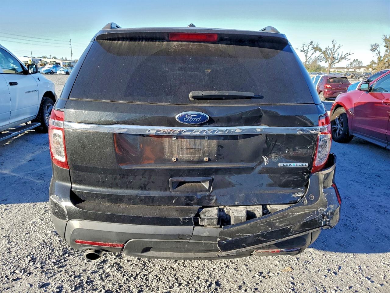 2015 FORD EXPLORER photo 6