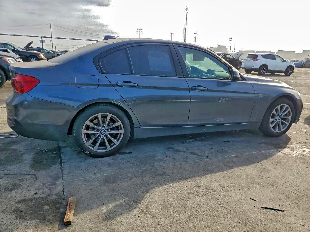 2016 BMW 320 I photo 3